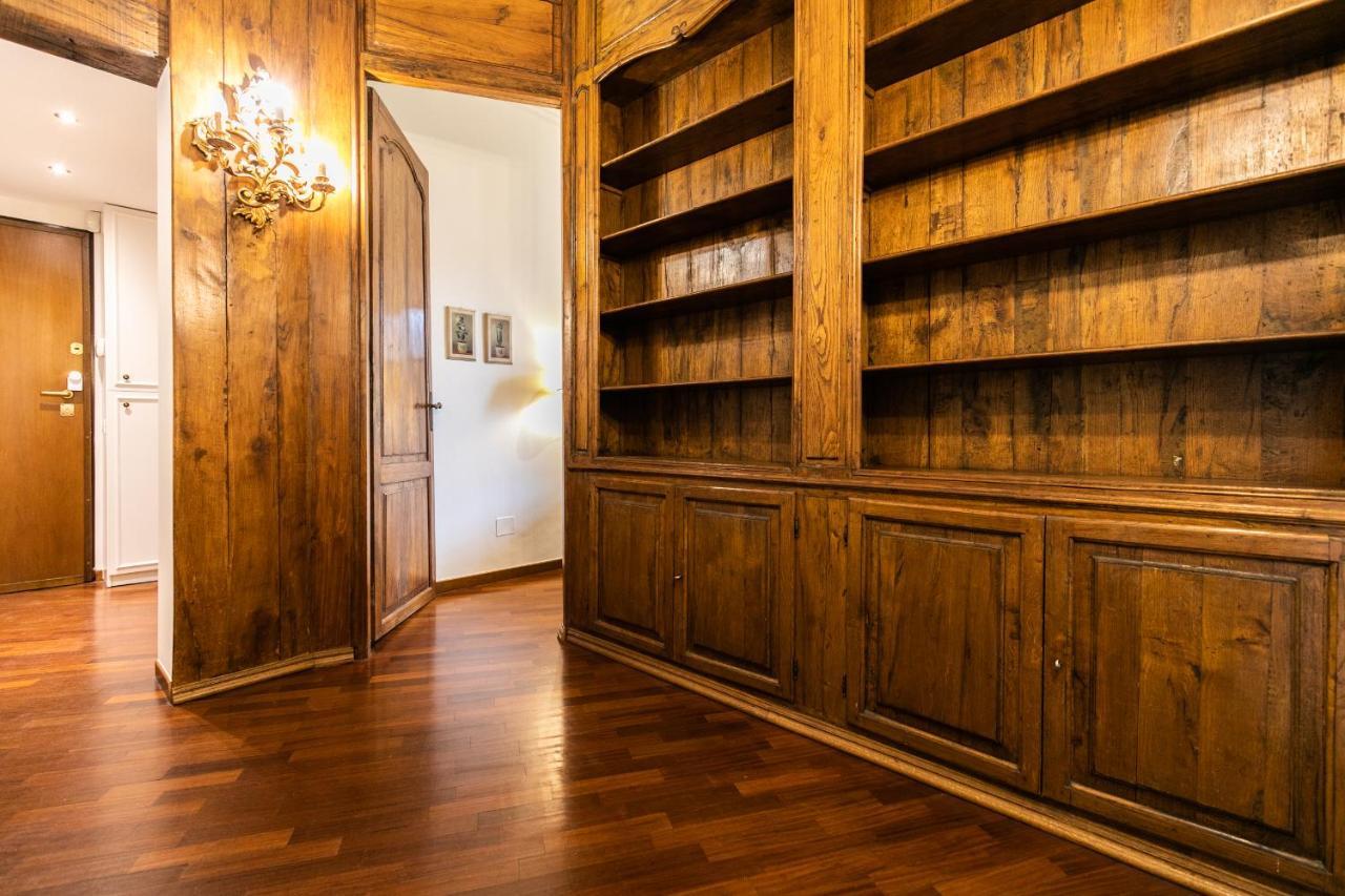 Klimt - Jacuzzi 5 Star - Luxury Design Apartment Milan Luaran gambar