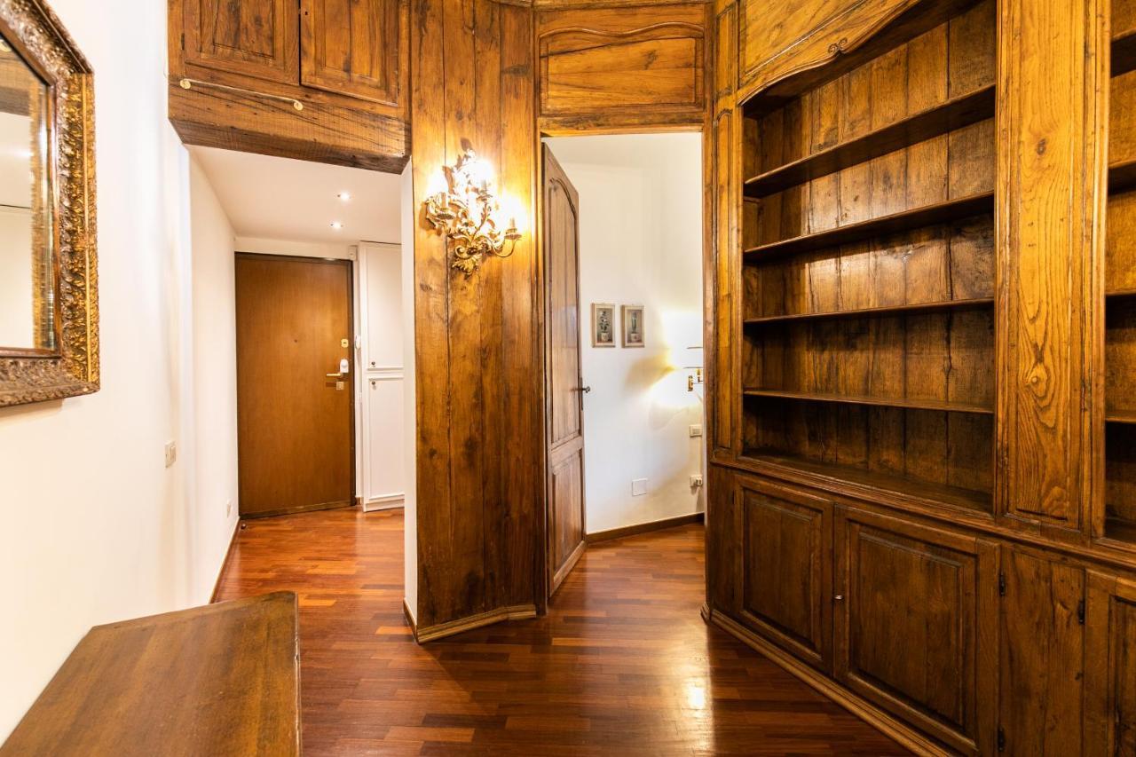Klimt - Jacuzzi 5 Star - Luxury Design Apartment Milan Luaran gambar
