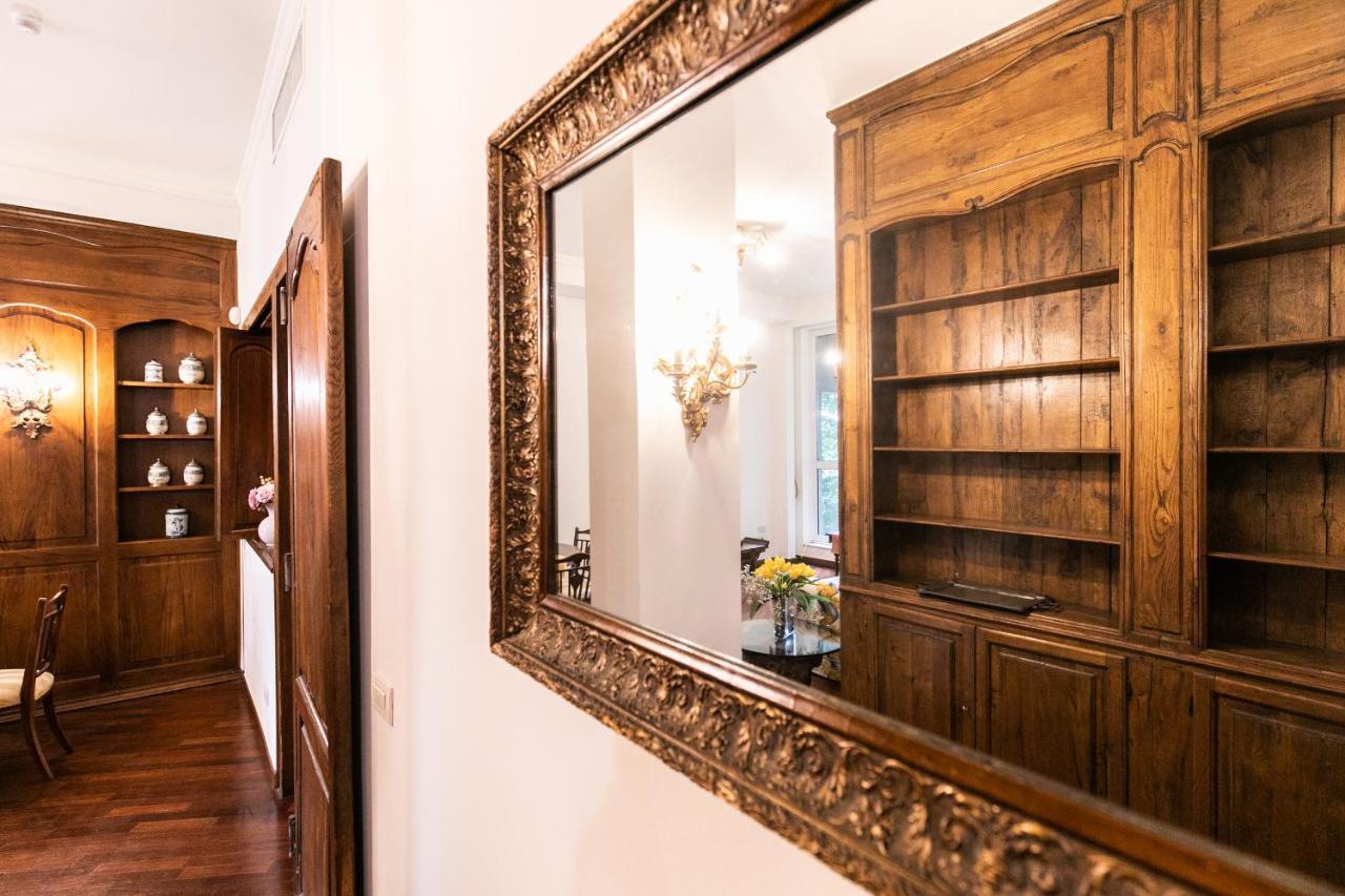 Klimt - Jacuzzi 5 Star - Luxury Design Apartment Milan Luaran gambar