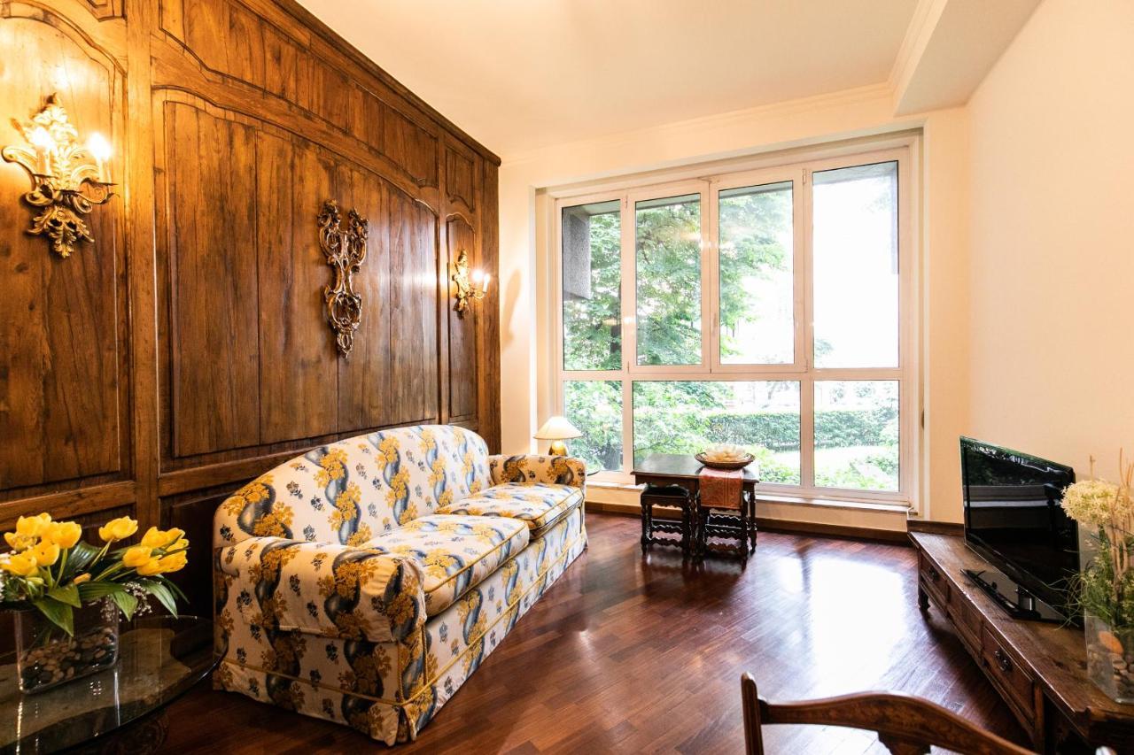 Klimt - Jacuzzi 5 Star - Luxury Design Apartment Milan Luaran gambar